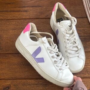 Veja Women's Sneakers